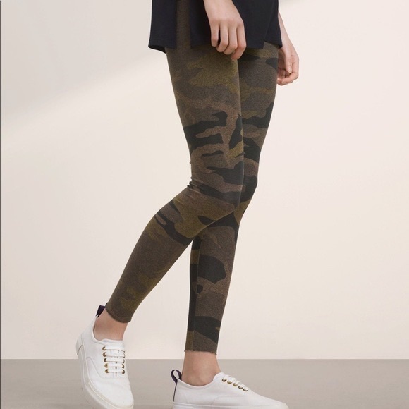 Aritzia Tna Camouflage Equator Legging 